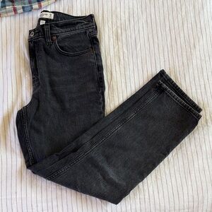 A&F ‘The Straight Mid Rise’ Curve Love Black Jeans